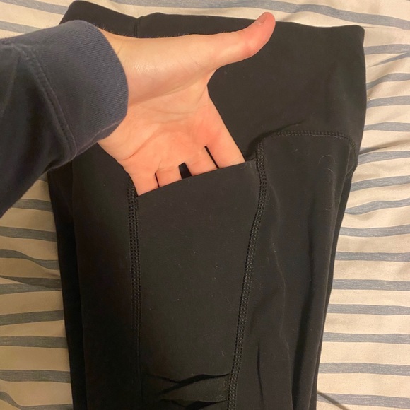 Athleta Salutation Stash 7/8 Tight in Powervita. Womens XXS leggings - Picture 7 of 7